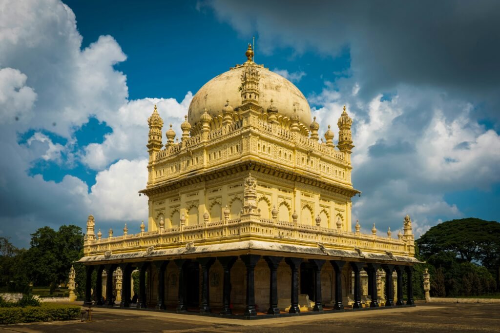 20 best places to visit in India in April